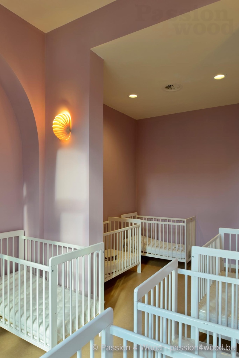 Creche - applique mural - nautilus lampe en bois erable
